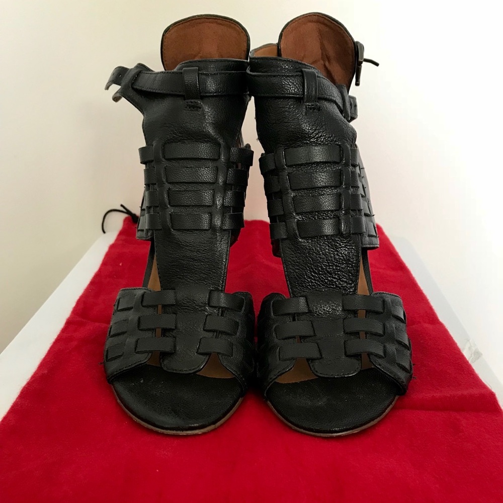 Nine West Kurrious Peep Toe Booties